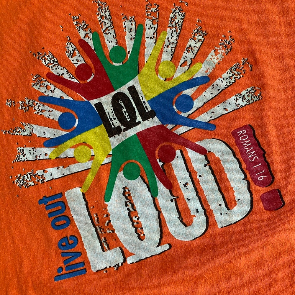 C Port & Company Romans 1:16 Live Out Loud Graphic T-Shirt Orange XXL